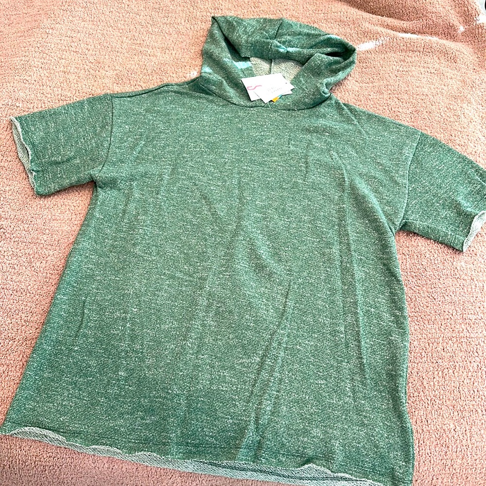 Lularoe Frankie short sleeve hooded top